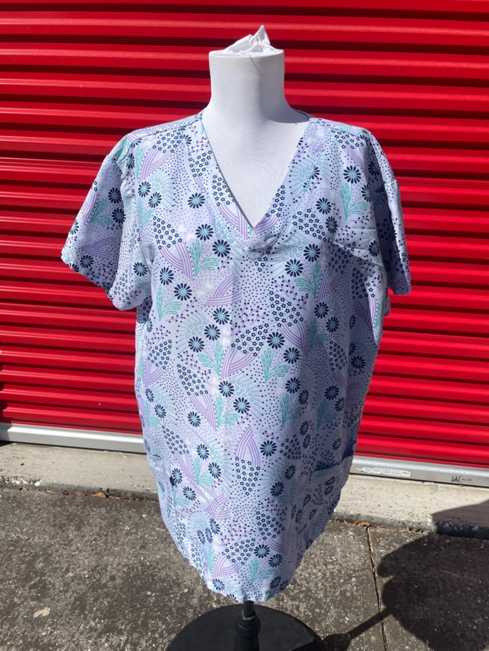 V-Neck Women’s Scrub Top in Light Lavender